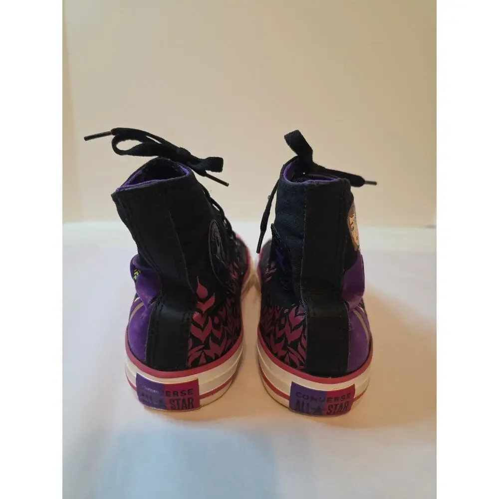 Converse very nice